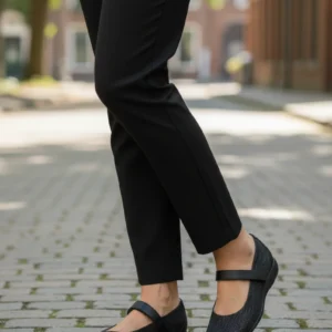 Mercedita escote empeine Calzados Reno mod. 53710 de Piel en negro