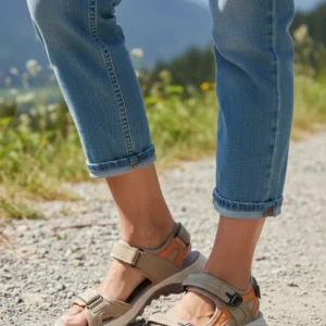 Sandalia velcros Paredes mod. VP22176 de Nobuck en taupe