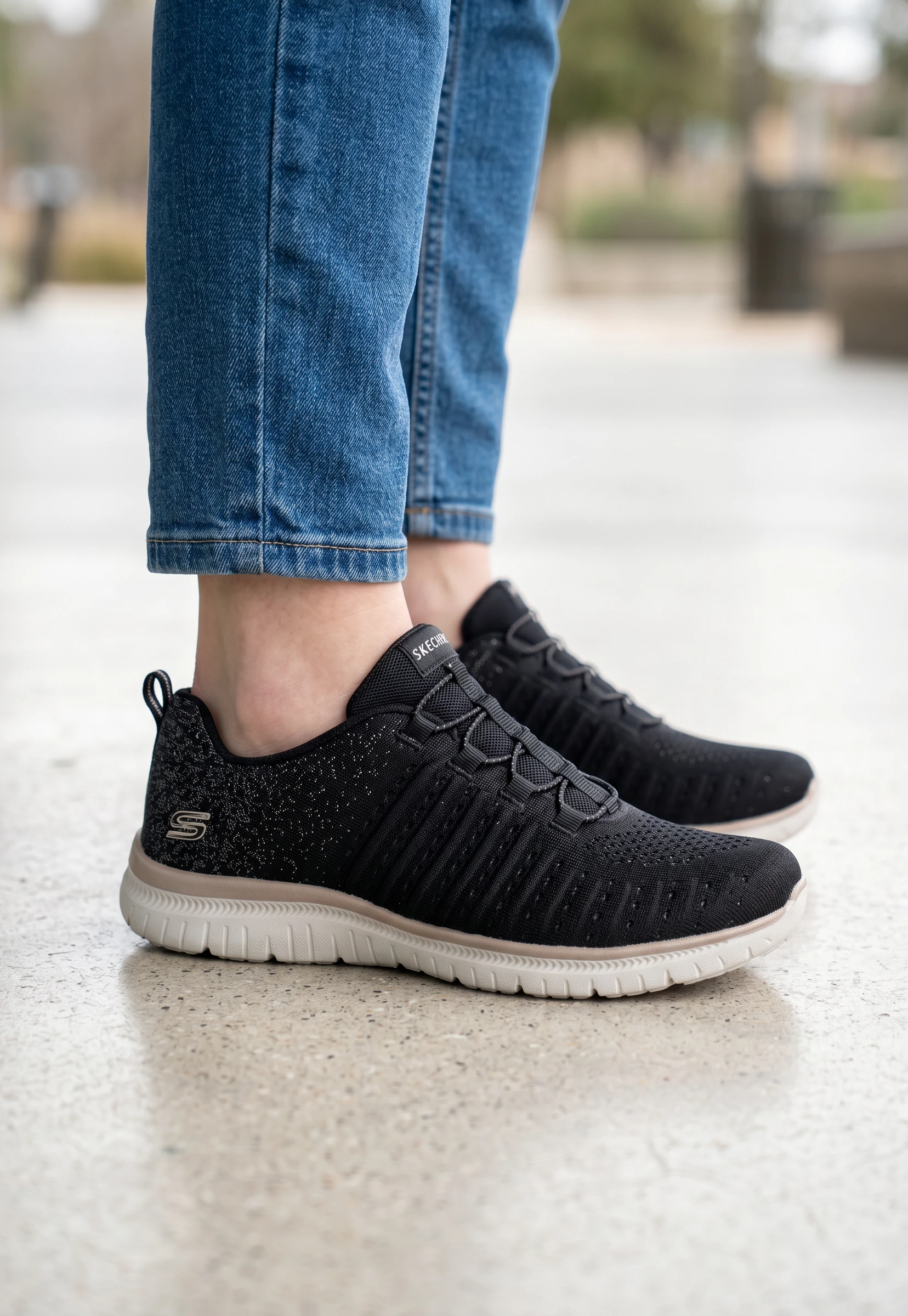 Skechers virtue extra ancho Skechers mod. 104424W de Licra en negro