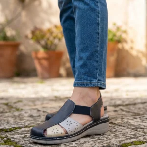 Sandalia cerrada delante Calzados Reno mod. 3265 de Piel en azul-beig