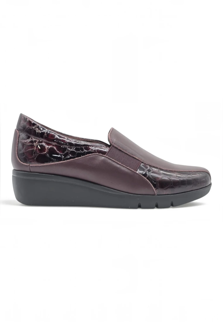 Mocasin cuña confort Calzados Reno mod. 4604 de Piel en burdeos