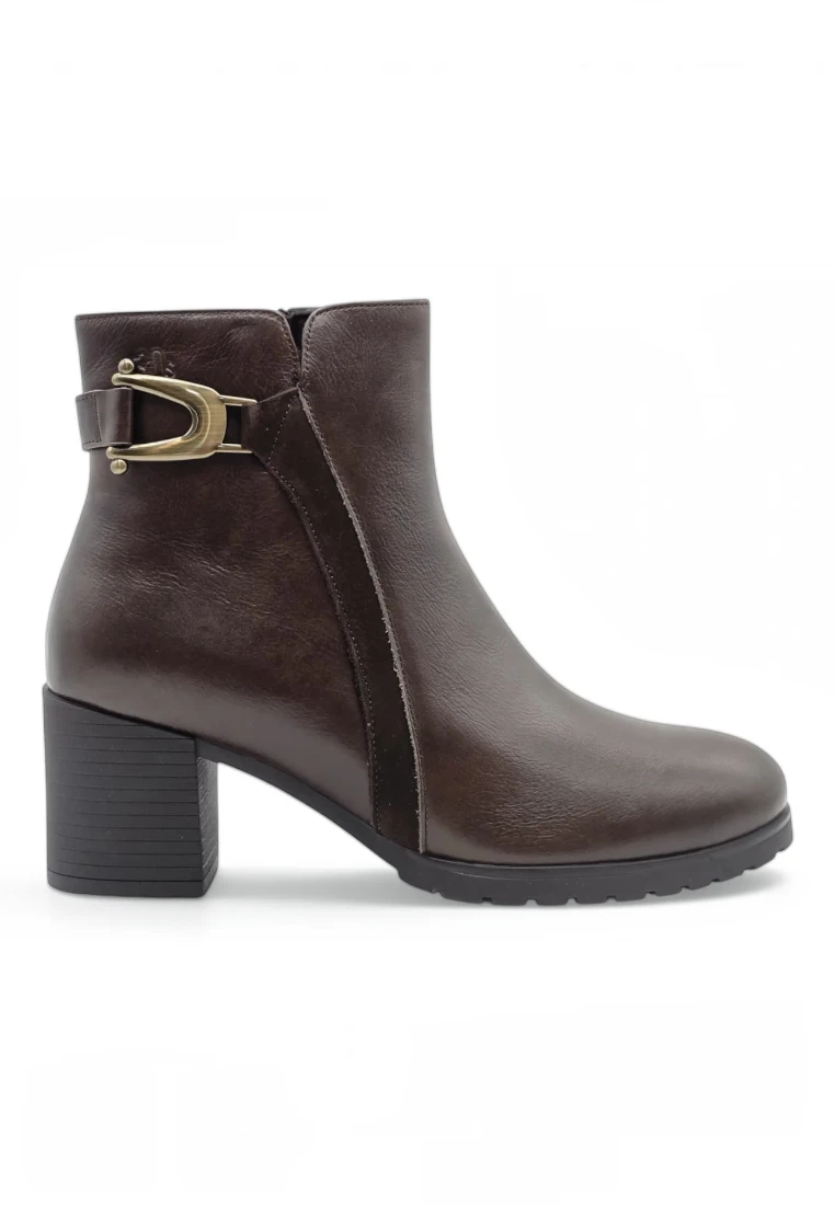 Botin tacon Calzados Reno mod. 4624 de Piel en castaño