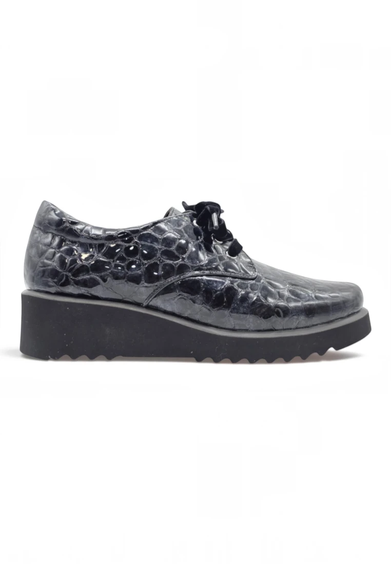 Zapato cordon cuña Calzados Reno mod. 4616 de Charol en gris