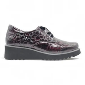 Zapato cordon cuña Calzados Reno mod. 4616 de Charol en burdeos