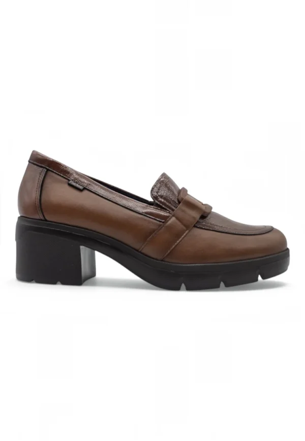 Mocasín tacón cuadrado Fluchos S.l. mod. F2518 de Piel en marron