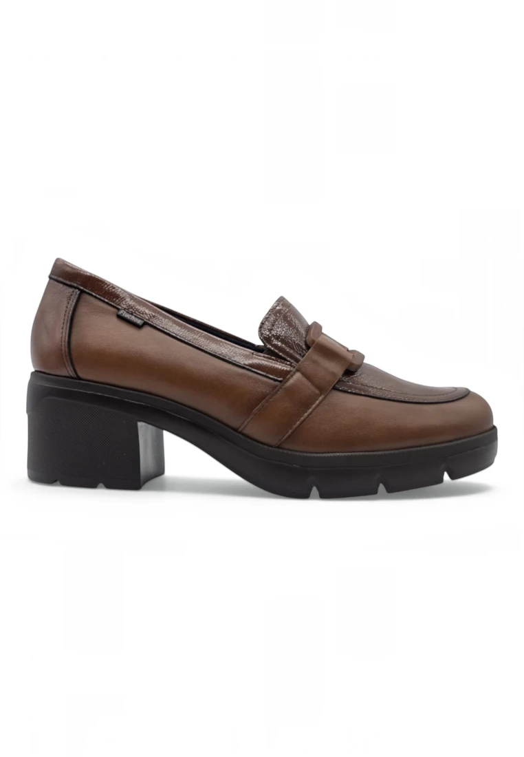 Mocasín tacón cuadrado Fluchos S.l. mod. F2518 de Piel en marron