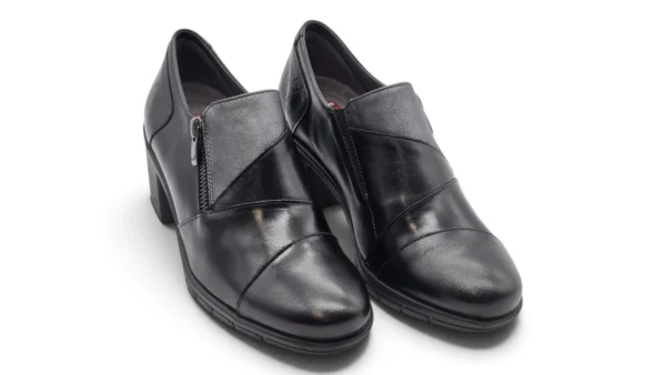 Zapato abotinado Fluchos S.l. mod. F1802 de Piel en negro - Imagen 5