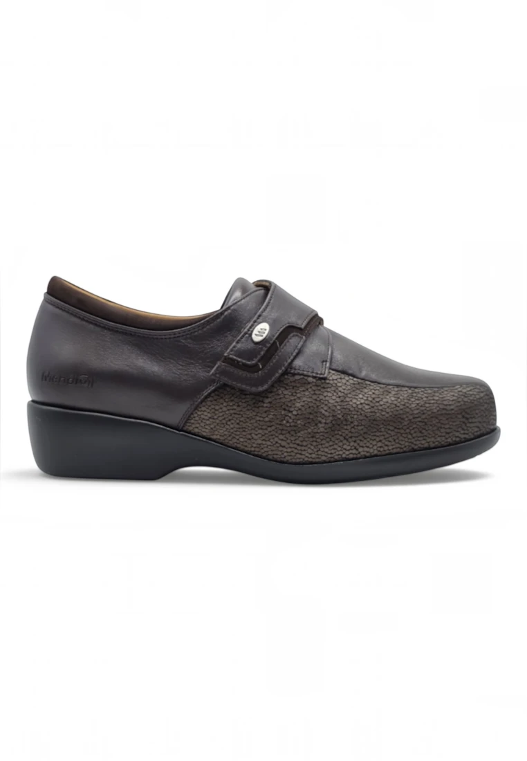 Copete velcro podiabet-a Calzados Reno mod. 82606 de Piel Napa Elást en marron