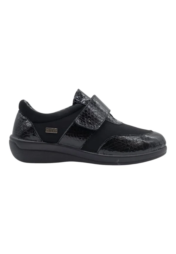 Blucher impermeable velcro Dr. Cutillas mod. 43520 de Licra en negro